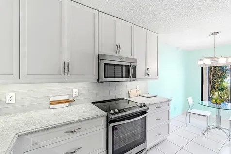 5380 Cedar Lake Drive Boynton Beach FL 33437