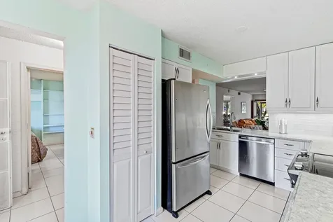 5380 Cedar Lake Drive Boynton Beach FL 33437