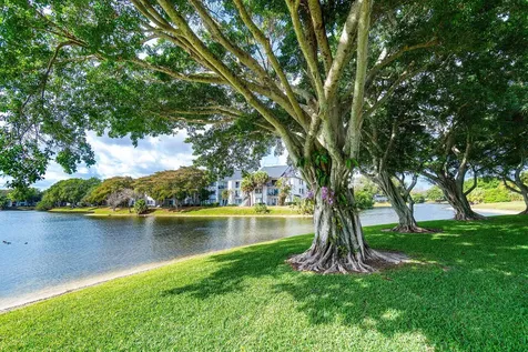 5380 Cedar Lake Drive Boynton Beach FL 33437