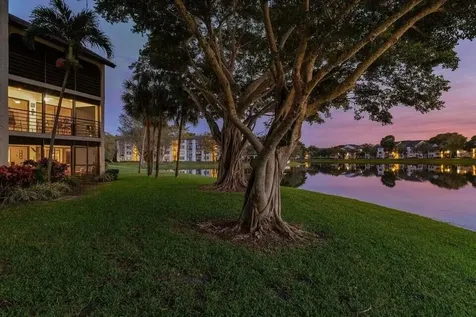 5380 Cedar Lake Drive Boynton Beach FL 33437