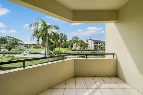 1117 Marine Way North Palm Beach FL 33408