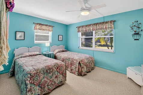 700 Canal Way Boynton Beach FL 33426