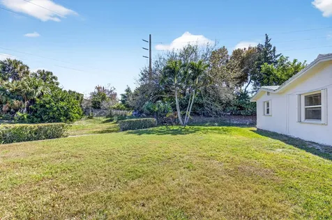 700 Canal Way Boynton Beach FL 33426