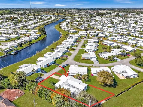 700 Canal Way Boynton Beach FL 33426