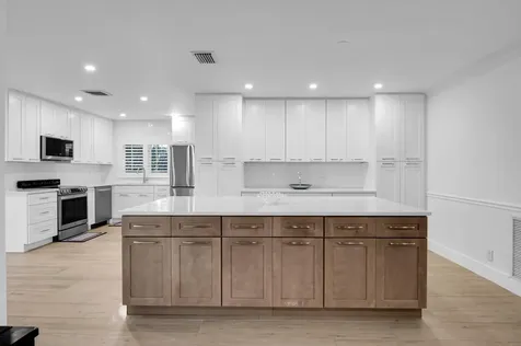 744 Peachtree Lane Boca Raton FL 33486