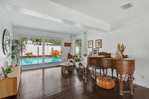 355 Ne 23rd Way Boca Raton FL 33431