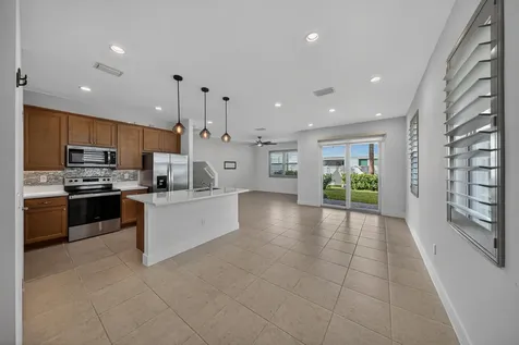 1817 Sanderling Drive Drive Deerfield Beach FL 33442