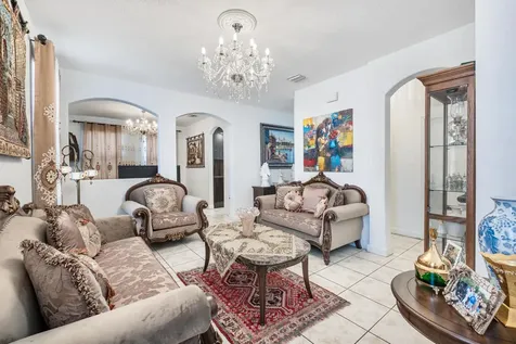8741 Nw 110th Avenue Doral FL 33178