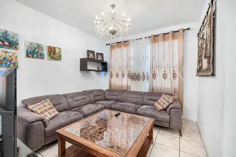 8741 Nw 110th Avenue Doral FL 33178