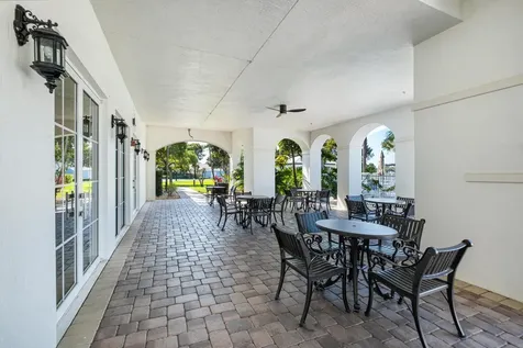 8741 Nw 110th Avenue Doral FL 33178