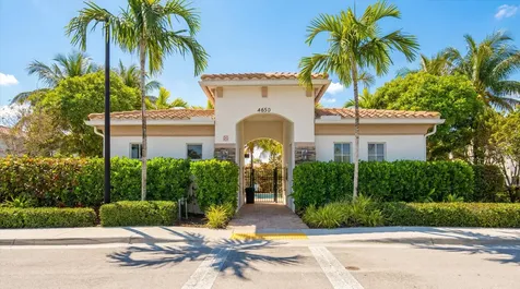 4581 Tara Cove Way West Palm Beach FL 33417