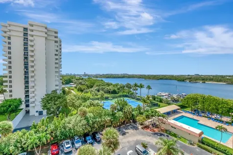 2121 N Ocean Boulevard Boca Raton FL 33431