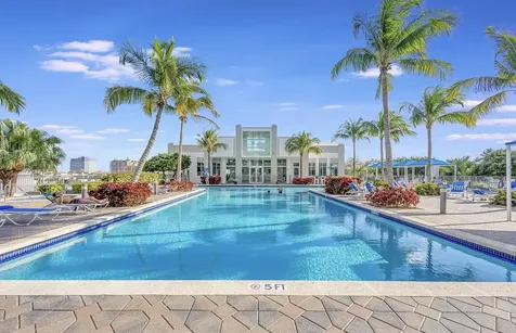 300 S Australian Avenue West Palm Beach FL 33401