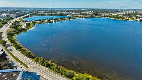 300 S Australian Avenue West Palm Beach FL 33401