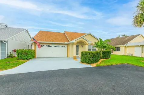 445 Nw Sherry Lane Port Saint Lucie FL 34986