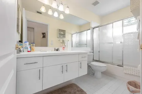 445 Nw Sherry Lane Port Saint Lucie FL 34986