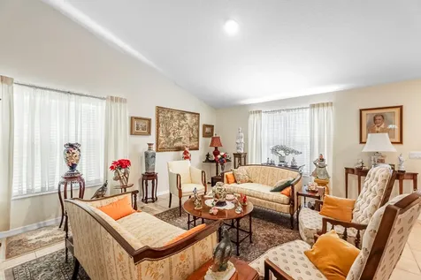 445 Nw Sherry Lane Port Saint Lucie FL 34986