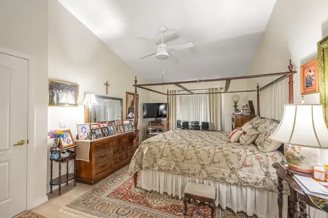 445 Nw Sherry Lane Port Saint Lucie FL 34986