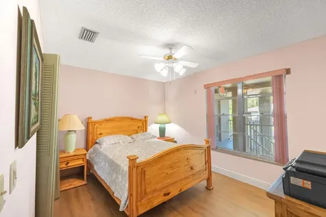 33 Lake Vista Trail Port Saint Lucie FL 34952