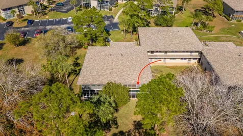 33 Lake Vista Trail Port Saint Lucie FL 34952