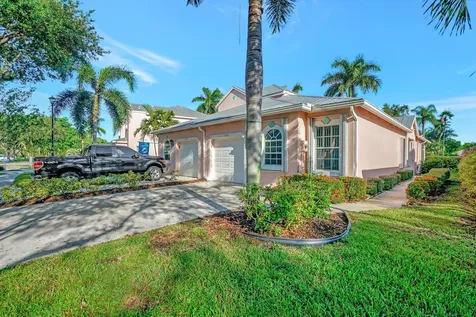 10769 Pelican Drive Wellington FL 33414