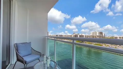 3000 S Ocean Drive Hollywood FL 33019