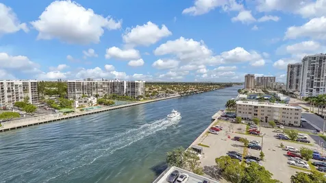3000 S Ocean Drive Hollywood FL 33019