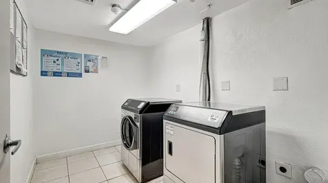 3000 S Ocean Drive Hollywood FL 33019
