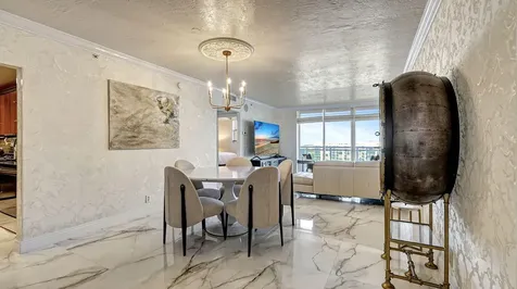 3000 S Ocean Drive Hollywood FL 33019