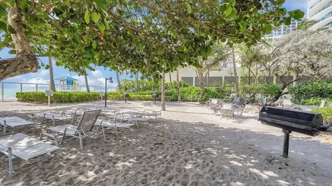3000 S Ocean Drive Hollywood FL 33019