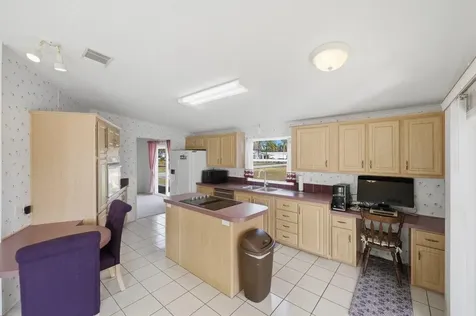 8125 Meadowlark Lane Port Saint Lucie FL 34952