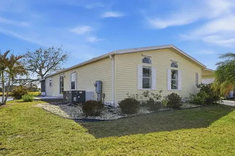 8125 Meadowlark Lane Port Saint Lucie FL 34952