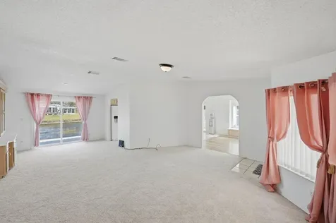 8125 Meadowlark Lane Port Saint Lucie FL 34952
