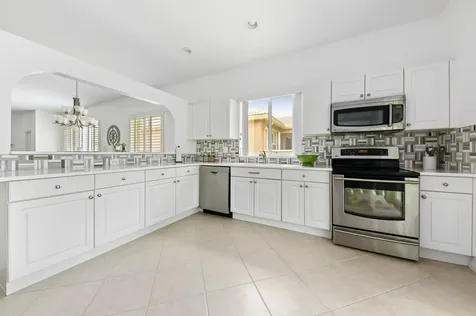 9142 Bay Point Circle West Palm Beach FL 33411