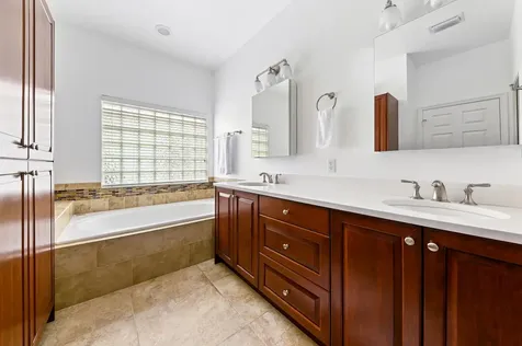 9142 Bay Point Circle West Palm Beach FL 33411