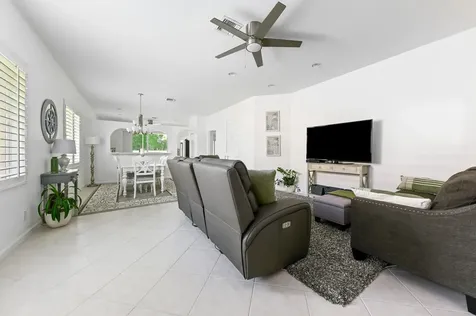9142 Bay Point Circle West Palm Beach FL 33411