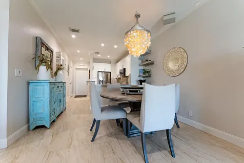 318 N Lake Drive Lantana FL 33462