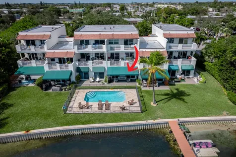 318 N Lake Drive Lantana FL 33462