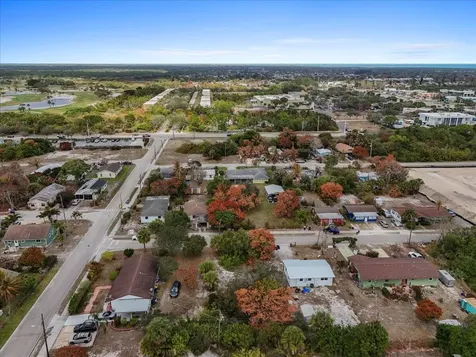 0 SE Neptune Street Hobe Sound FL 33455