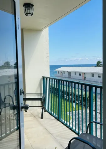 Hillsboro Beach FL 33062
