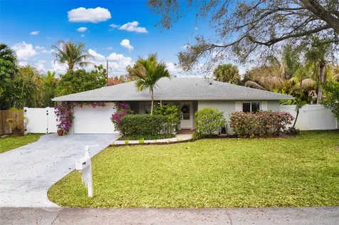 359 Church Road Tequesta FL 33469