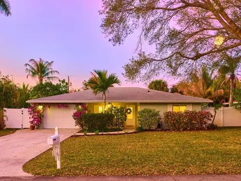 359 Church Road Tequesta FL 33469