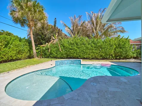 359 Church Road Tequesta FL 33469