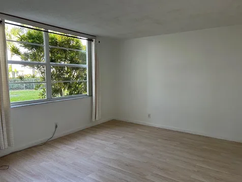 25 Abbey Lane Delray Beach FL 33446