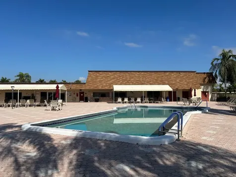 25 Abbey Lane Delray Beach FL 33446