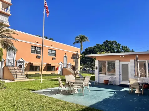 101 S Golfview Road Lake Worth Beach FL 33460