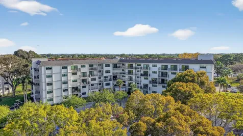 1000 River Reach Drive Fort Lauderdale FL 33315