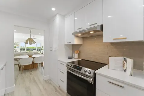2051 NE Ocean Boulevard Stuart FL 34996