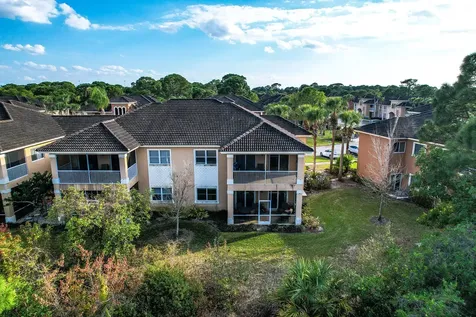 8266 Mulligan Circle Port Saint Lucie FL 34986