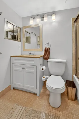 290 Oakridge Q Deerfield Beach FL 33442